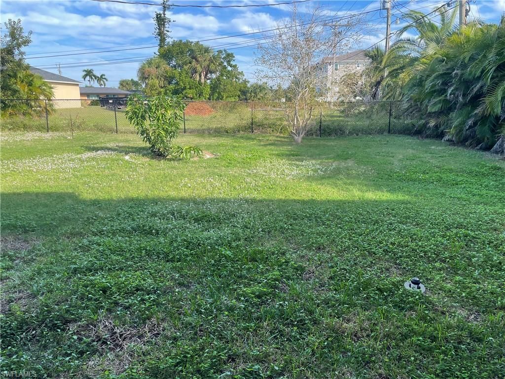 737 Sesame Ct , Cape Coral, FL 33904 Photo