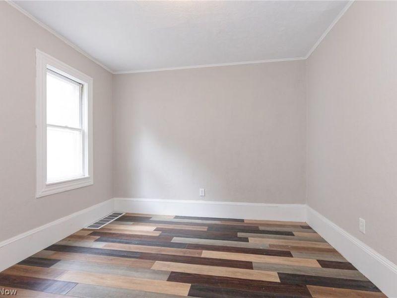 6716 Fullerton Avenue, Cleveland, OH 44105 Photo 16