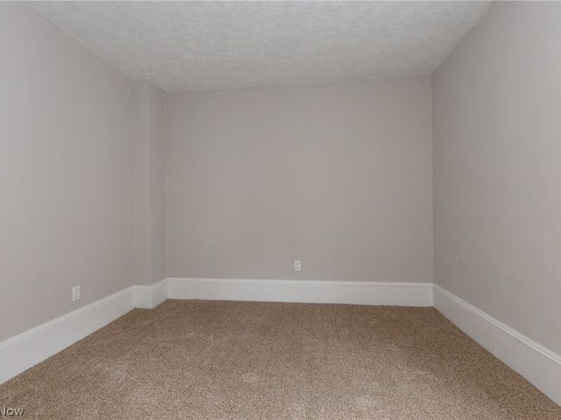 6716 Fullerton Avenue, Cleveland, OH 44105 Photo 19