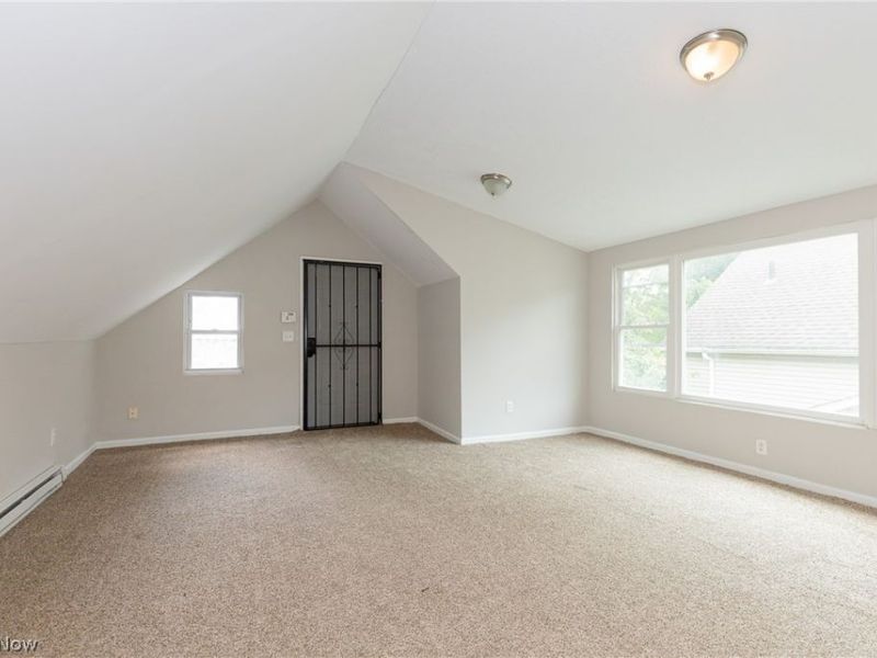 6716 Fullerton Avenue, Cleveland, OH 44105 Photo 23