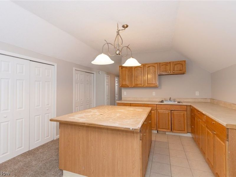 6716 Fullerton Avenue, Cleveland, OH 44105 Photo 24
