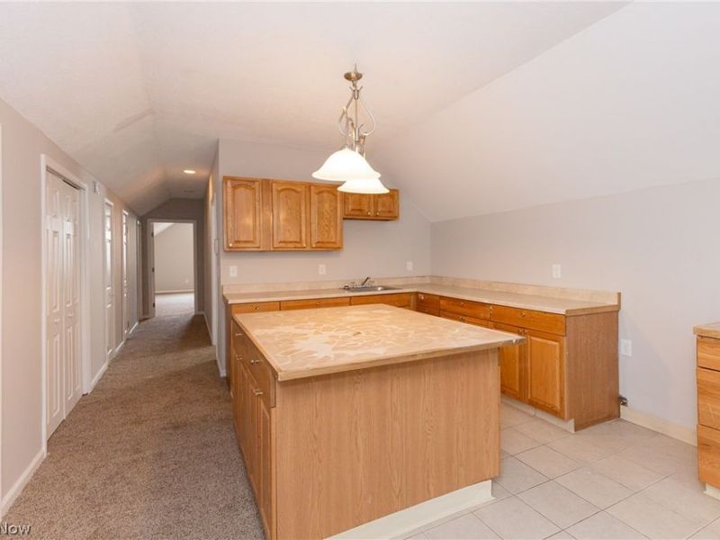 6716 Fullerton Avenue, Cleveland, OH 44105 Photo 25