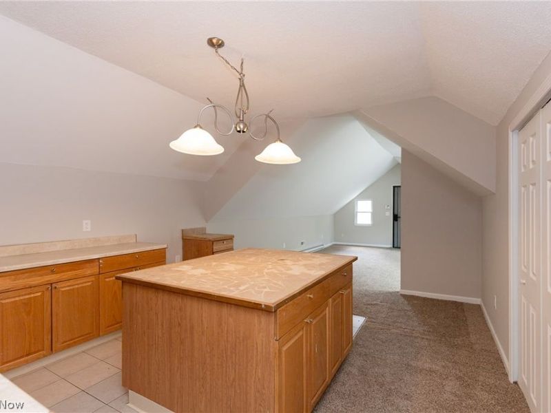6716 Fullerton Avenue, Cleveland, OH 44105 Photo 27