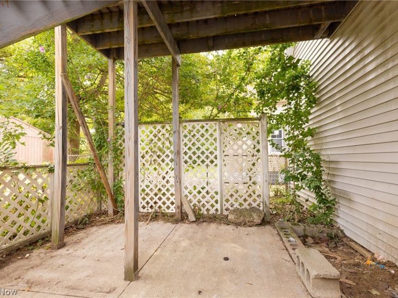6716 Fullerton Avenue, Cleveland, OH 44105 Photo 33