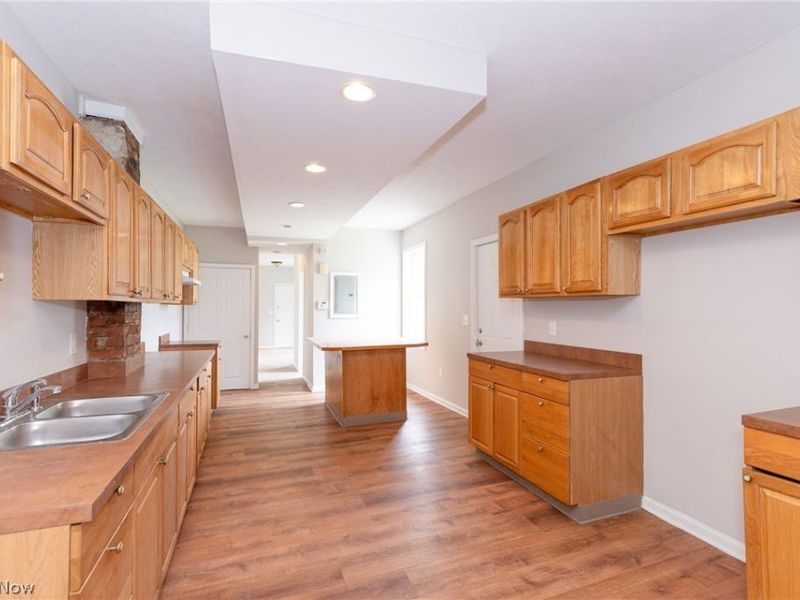 6716 Fullerton Avenue, Cleveland, OH 44105 Photo 7