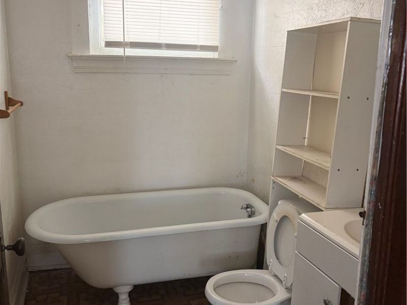 621 E 128th Street, Cleveland, OH 44108 Photo 21