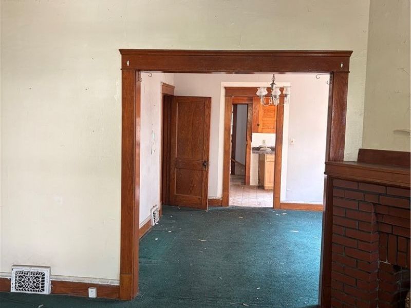621 E 128th Street, Cleveland, OH 44108 Photo 7