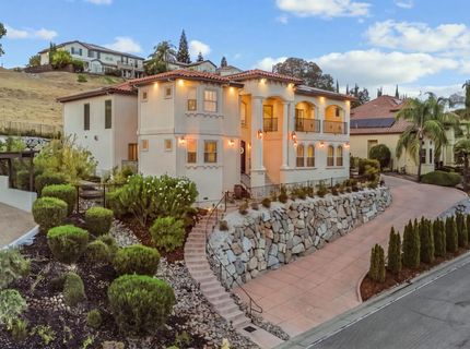 2586 Clubhouse Dr, Rocklin, CA 95765 Photo