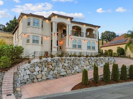 2586 Clubhouse Dr, Rocklin, CA 95765 Photo