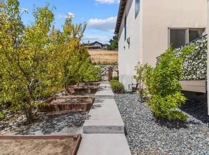 2586 Clubhouse Dr, Rocklin, CA 95765 Photo