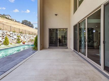 2586 Clubhouse Dr, Rocklin, CA 95765 Photo