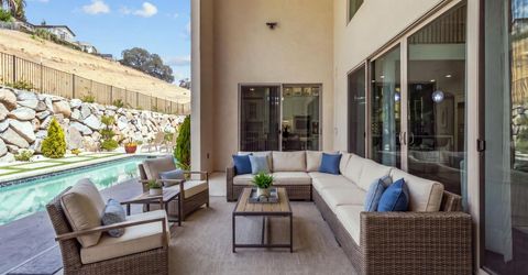 2586 Clubhouse Dr, Rocklin, CA 95765 Photo