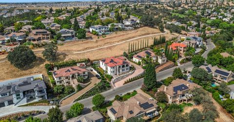 2586 Clubhouse Dr, Rocklin, CA 95765 Photo