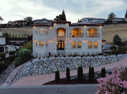 2586 Clubhouse Dr, Rocklin, CA 95765 Photo