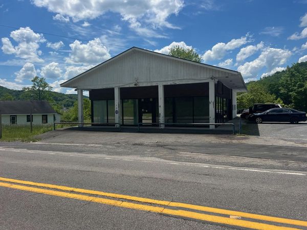 873 Main Street, Rainelle, WV 25962