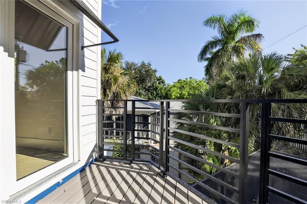 1195 Mockingbird Ln, Naples, FL 34104 Photo