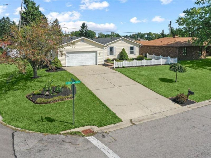 101 S Heather Hill Drive , Bellefontaine, OH 43311 Photo 3
