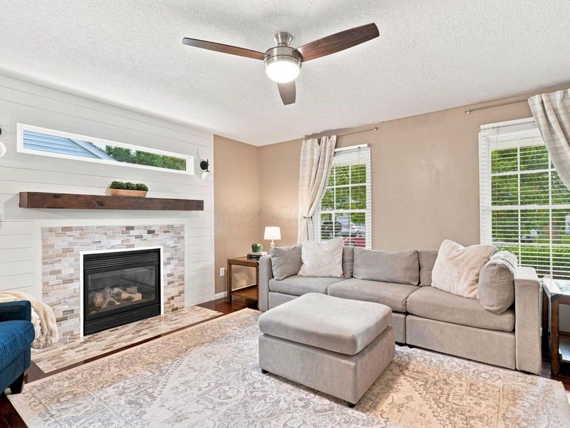 8599 Smokey Hollow Drive, Lewis Center, OH 43035 Photo 7