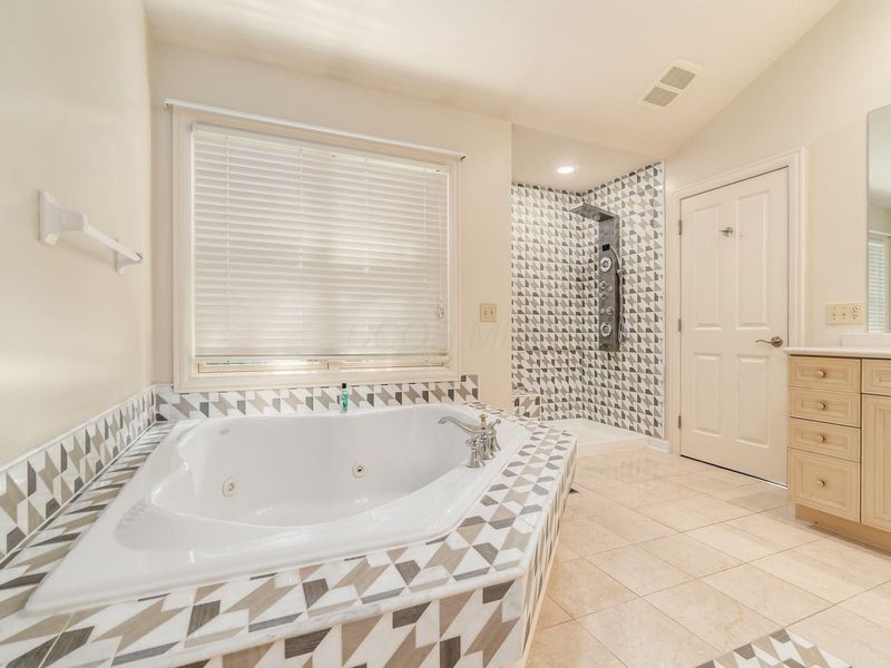5194 Augusta Drive, Westerville, OH 43082 Photo 23