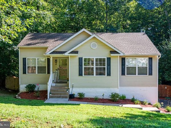 3 PALM DRIVE , FREDERICKSBURG, VA 22405