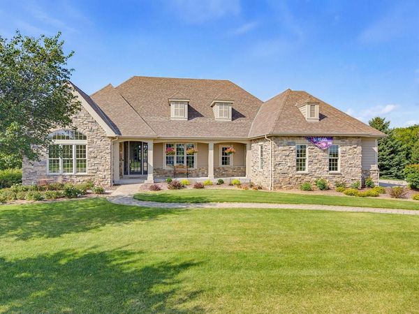 W224S7321 Glenecho ROAD, Big Bend, WI 53103