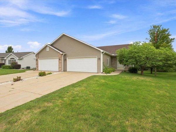 844 Dunn Avenue, Oregon, WI 53575