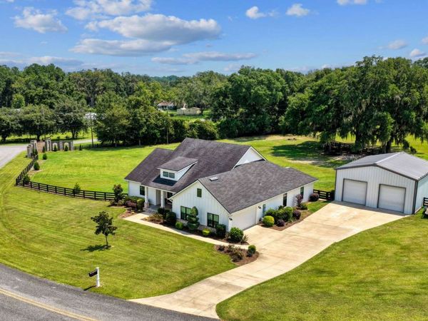 174 NW HIGH POINT DR, Lake City, FL 32055