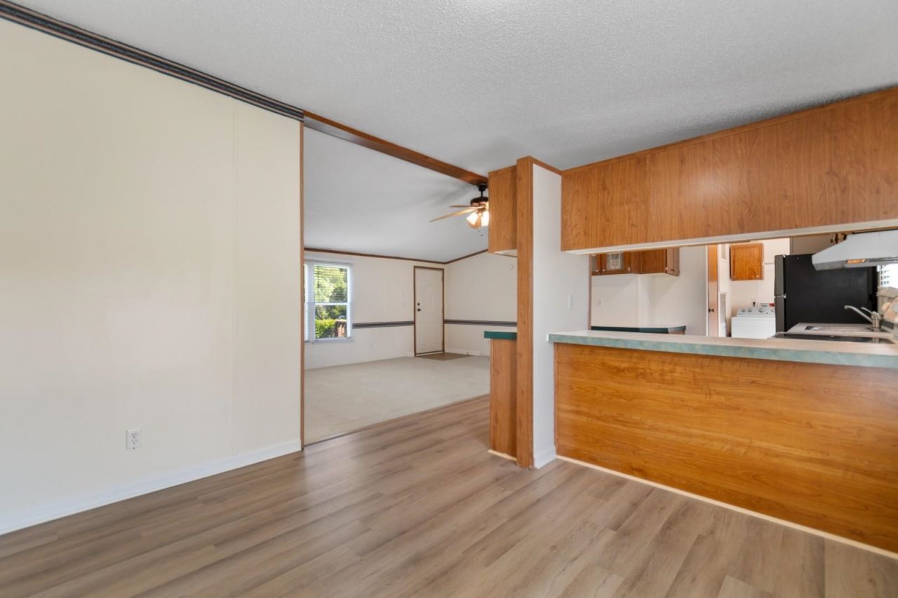 5183 Limbaugh Ln. Photo 6
