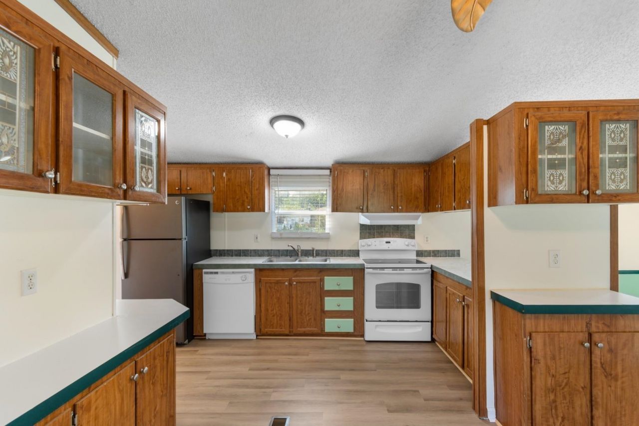 5183 Limbaugh Ln. Photo 8
