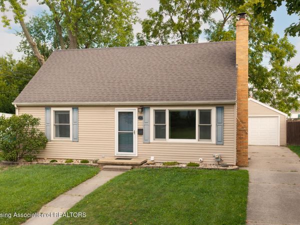 1616 W Rundle Avenue, Lansing, MI 48910