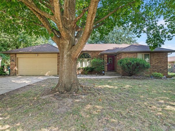 6863 W Cactus Street , Springfield, MO 65803
