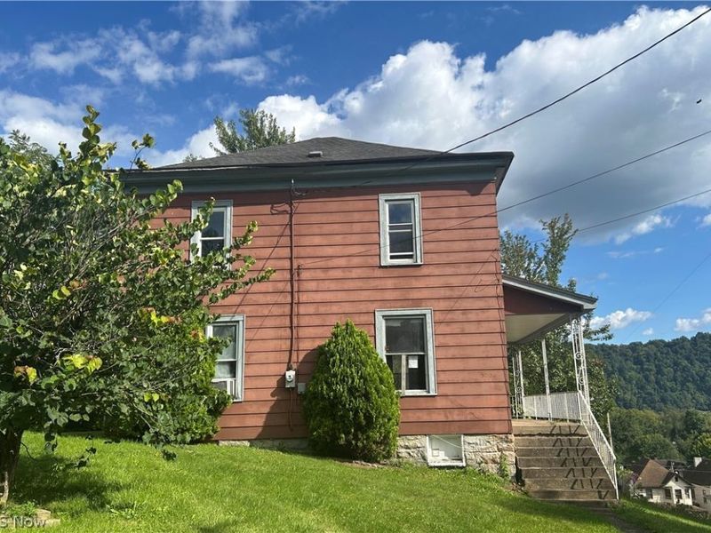 500 N 8th Street, Martins Ferry, OH 43935 Photo 2