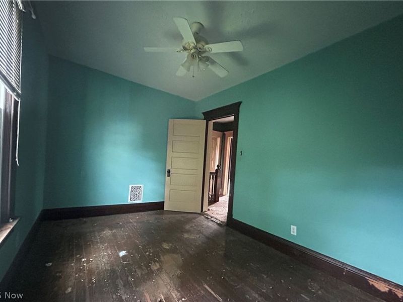 500 N 8th Street, Martins Ferry, OH 43935 Photo 23