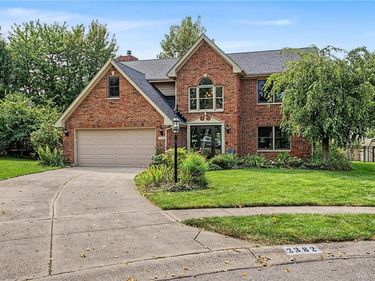 2382 Munger Pointe Drive, Miami Township, OH 45459