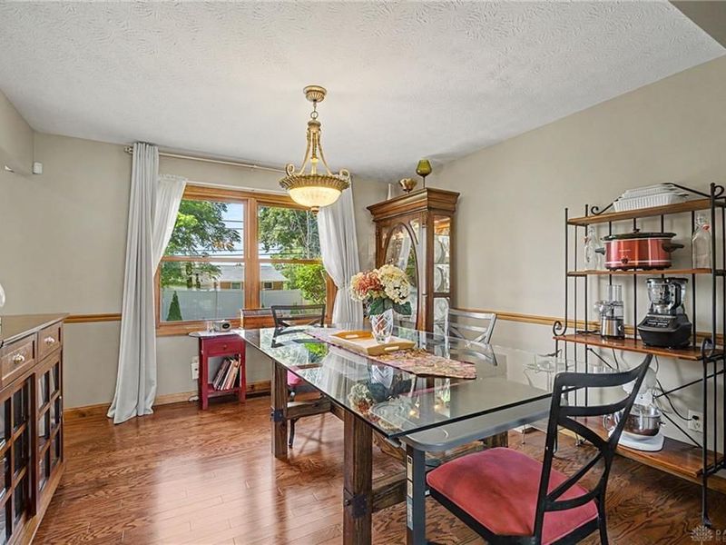2382 Munger Pointe Drive, Miami Township, OH 45459 Photo 14