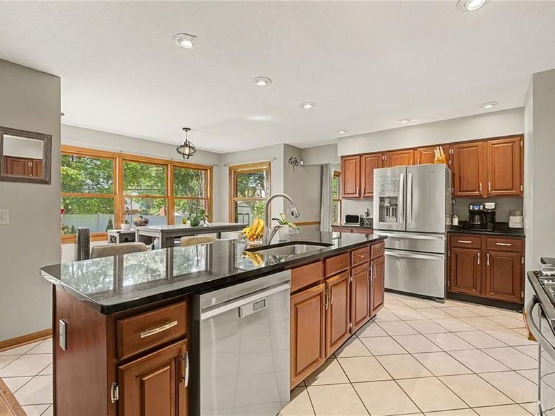 2382 Munger Pointe Drive, Miami Township, OH 45459 Photo 17