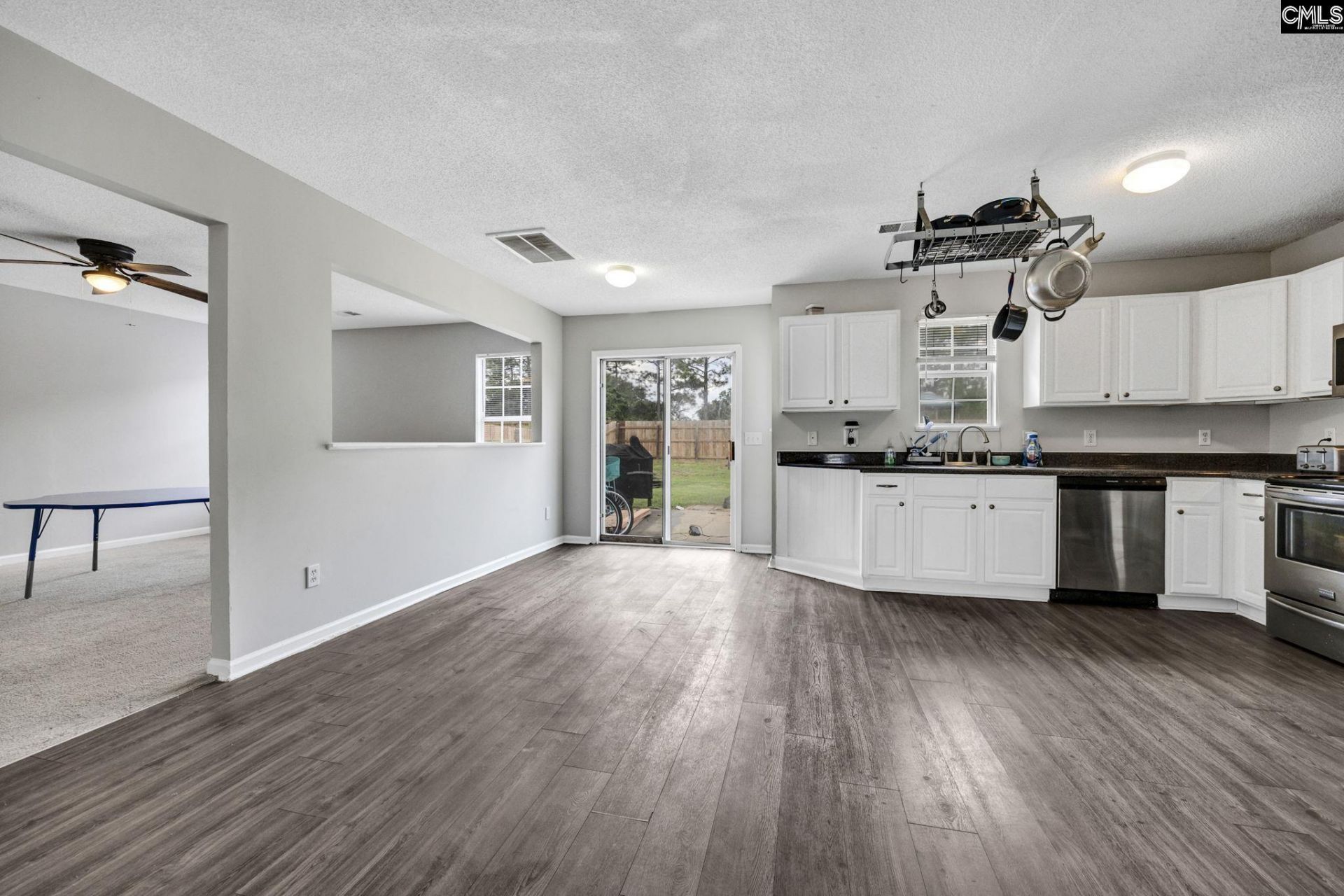 109 Fox Grove Circle Photo 10