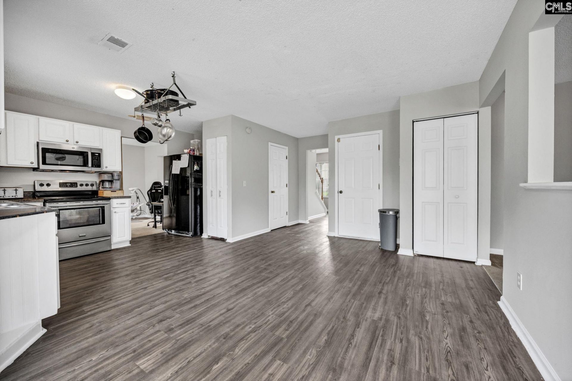 109 Fox Grove Circle Photo 15