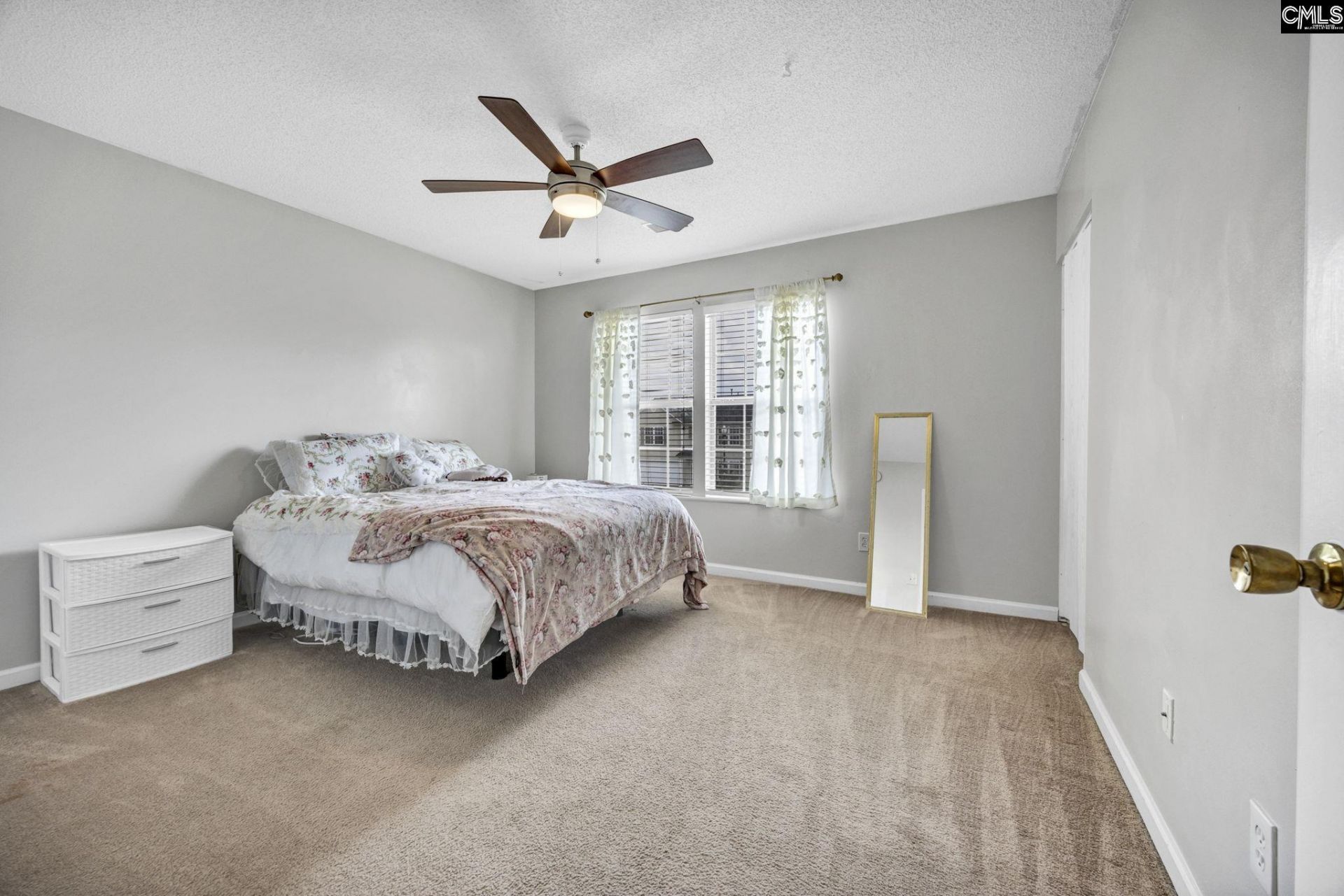 109 Fox Grove Circle Photo 29
