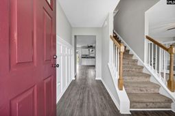 109 Fox Grove Circle photo 4