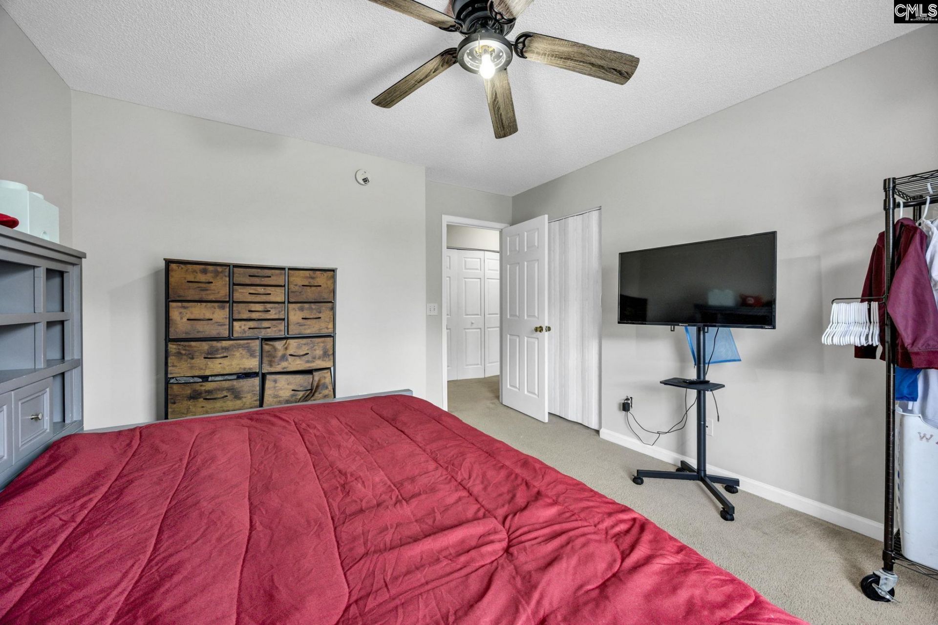 109 Fox Grove Circle Photo 35
