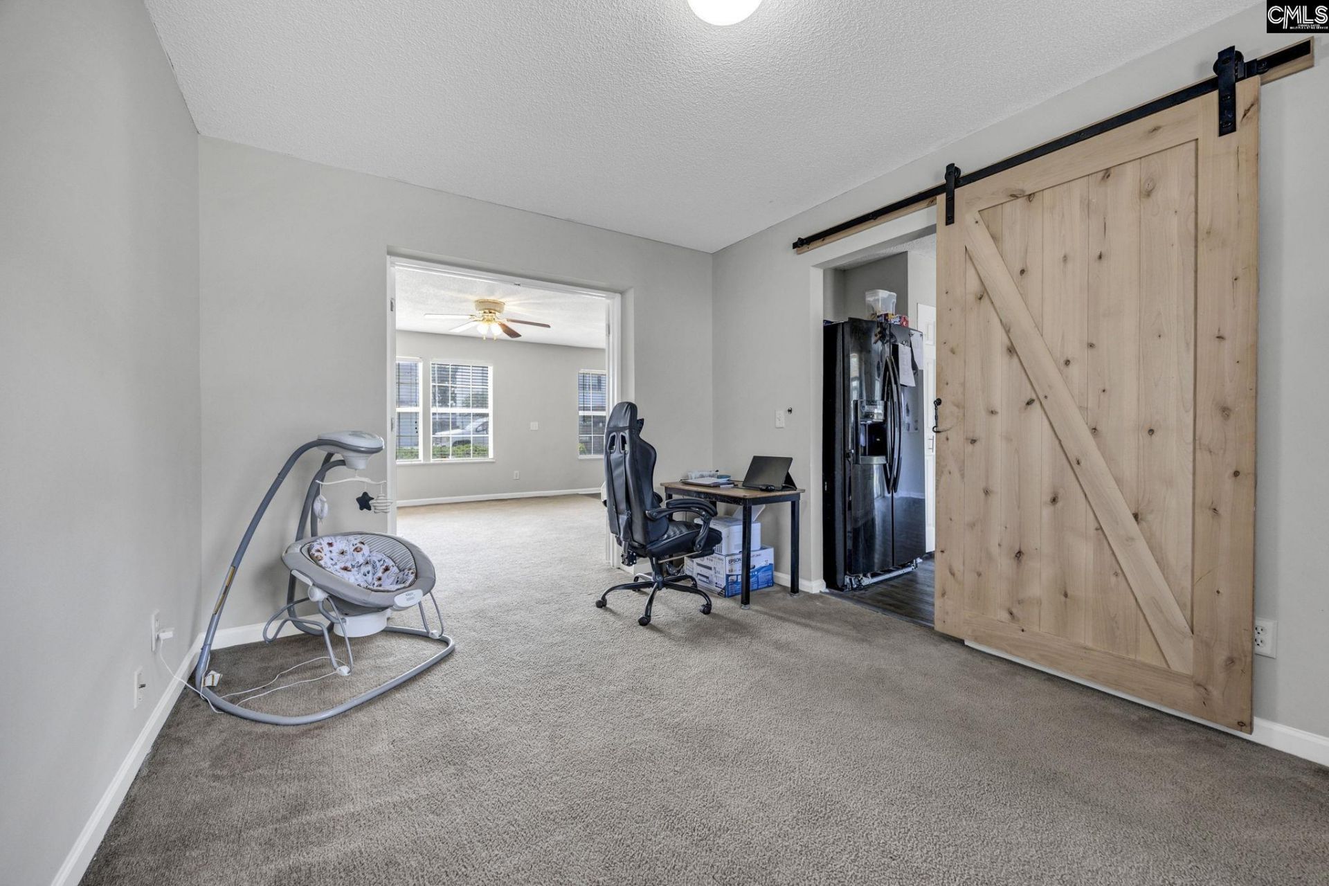109 Fox Grove Circle Photo 8