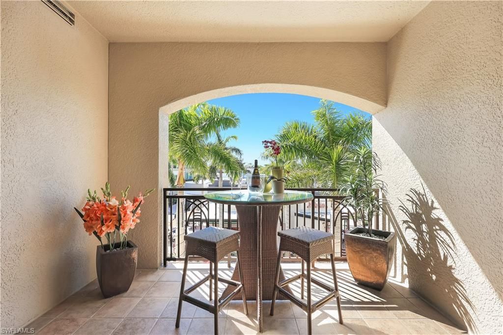 9115 Strada Pl , Unit 5314, Naples, FL 34108 Photo