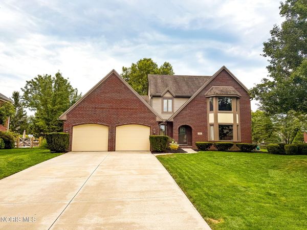 454 Rutledge Court, Perrysburg, OH 43551