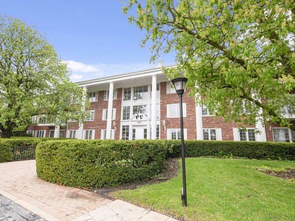 3427 Vollmer Road , Unit 309, Flossmoor, IL 60422