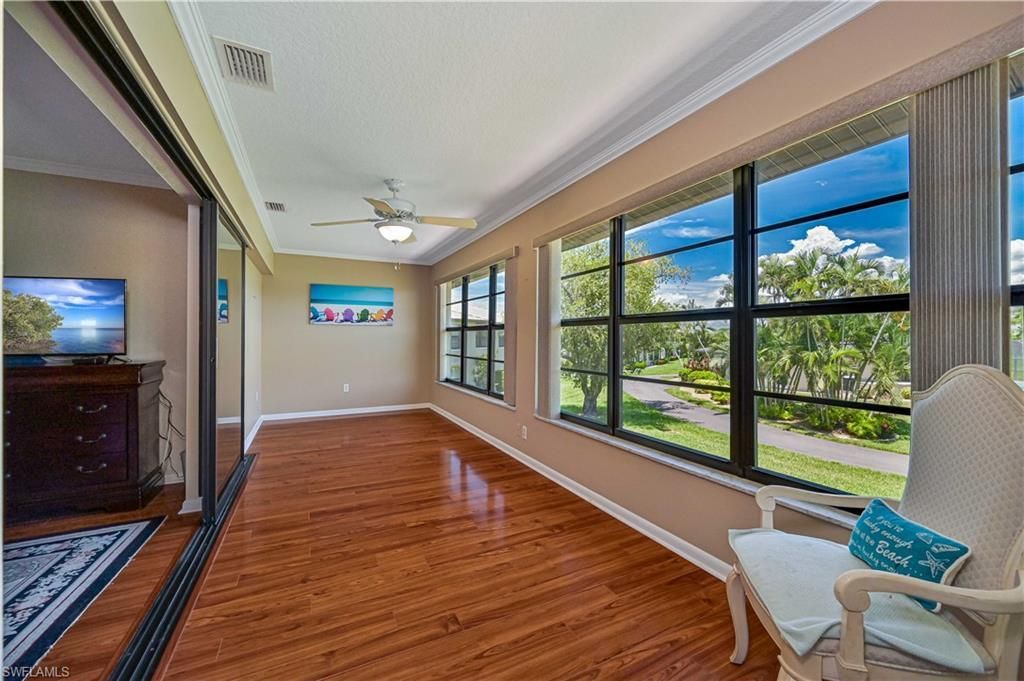 1123 SW Pine Ln, Unit 4, Cape Coral, FL 33991 Photo