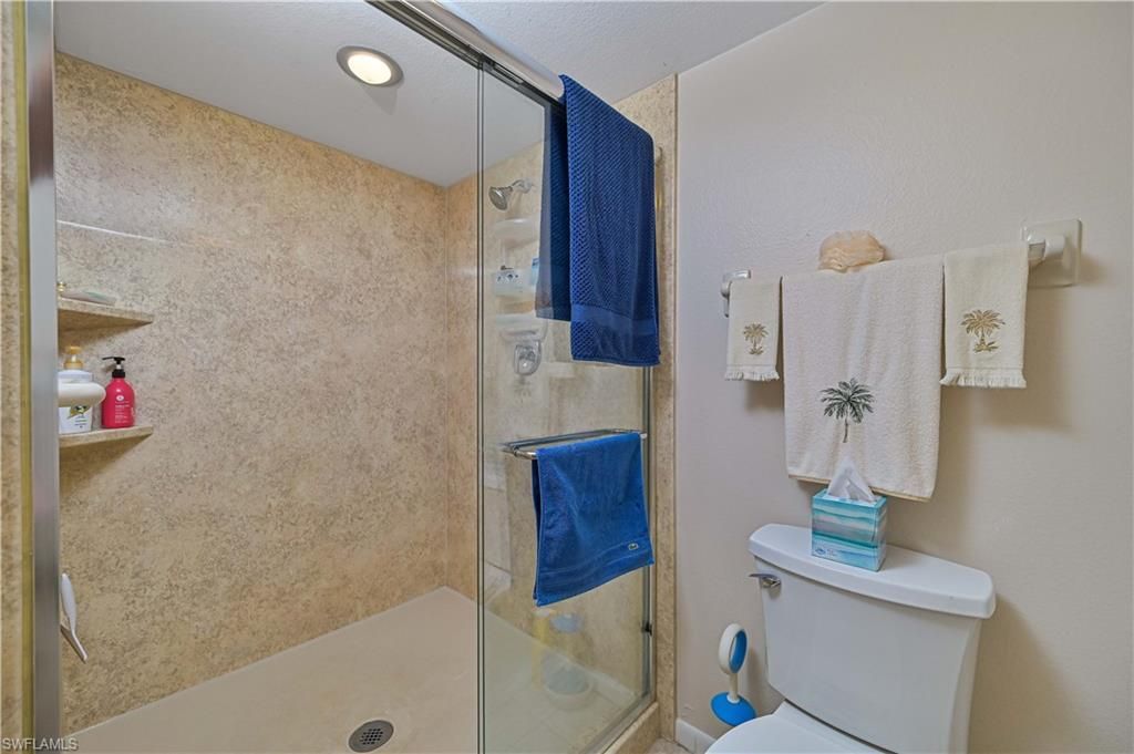1123 SW Pine Ln, Unit 4, Cape Coral, FL 33991 Photo