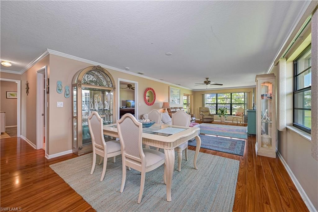 1123 SW Pine Ln, Unit 4, Cape Coral, FL 33991 Photo