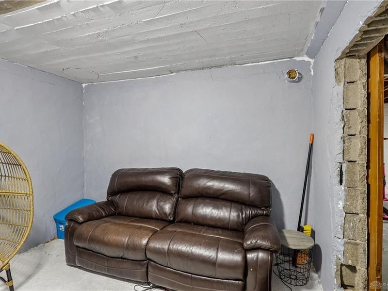 2781 Country Park Drive, Cincinnati, OH 45251 Photo 32