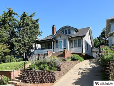 5022 Izard Street, Omaha, NE 68132